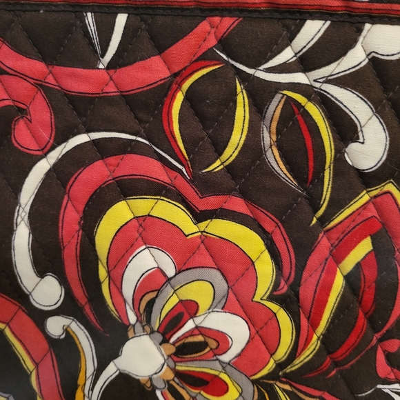 Vera Bradley large duffle bag - Picture 3 of 3